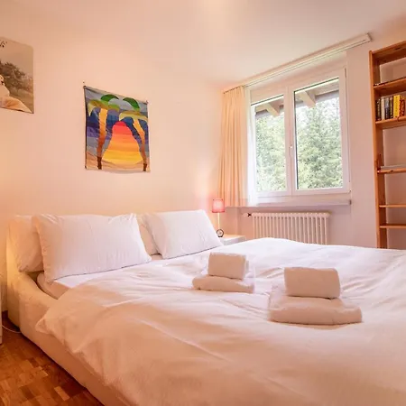 Latschüel By Vacations, Familienwohnung Im Zentrum Mit Privatparkplatz Apartment *