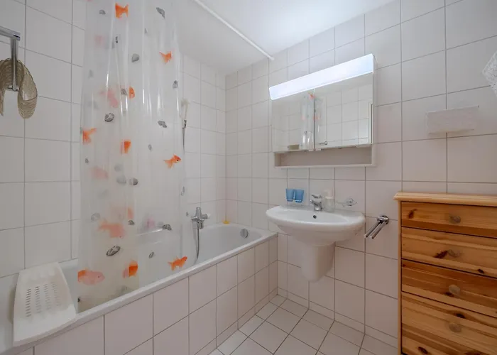 Latschüel By Vacations, Familienwohnung Im Zentrum Mit Privatparkplatz Apartment Arosa