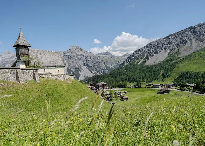 Apartamento Latschüel By Vacations, Familienwohnung Im Zentrum Mit Privatparkplatz Arosa