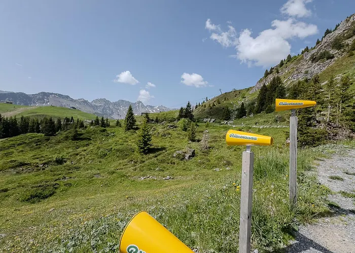 Latschüel By Vacations, Familienwohnung Im Zentrum Mit Privatparkplatz * 아로사